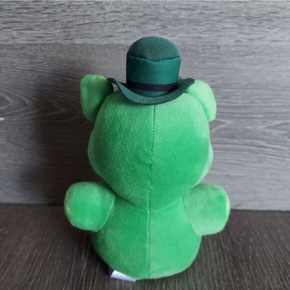 Funko Five Nights At Freddy's SHAMROCK IRISH GREEN PLUSH FNAF ☘️ - Picture 2 of 5